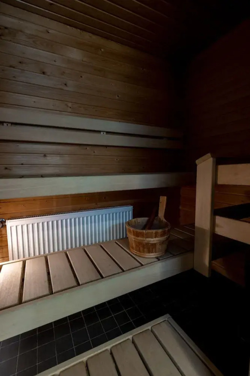 2ndhomes Stunning Penthouse with Sauna
