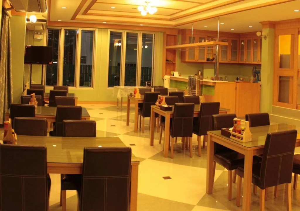 Eco Place Hotel