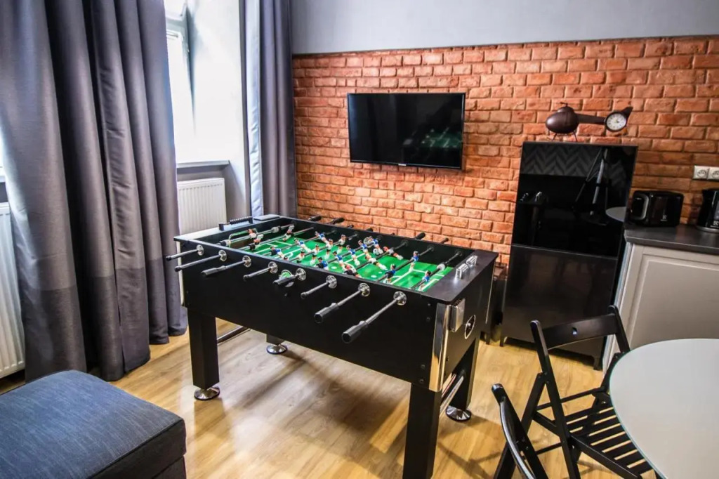 3BDR RUTERRA Apt with Table Football