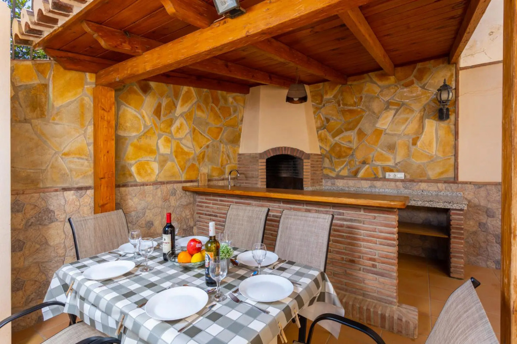 Villa Miguel Franco by Casitas Select