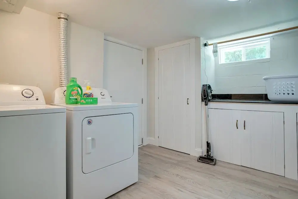 Newly Renovated Dennis Port Home: Close to Beaches