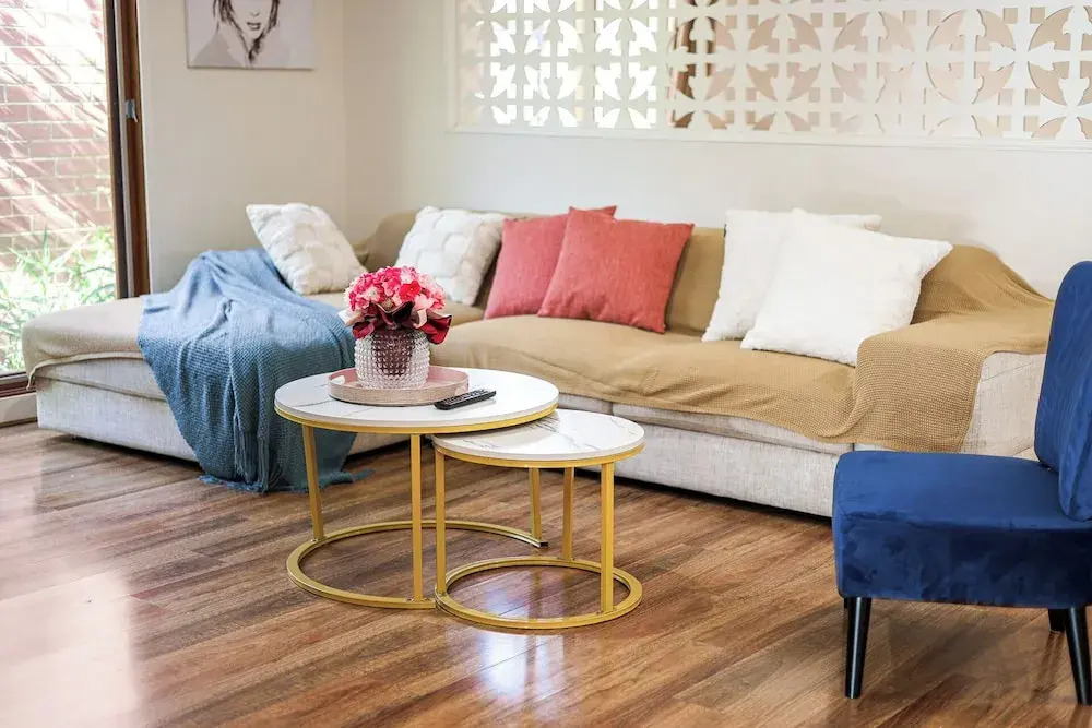 Stylish Luxe House For Big Group Near Shopping Center