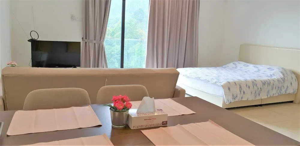 ETM Midhill Comfy Studio Room