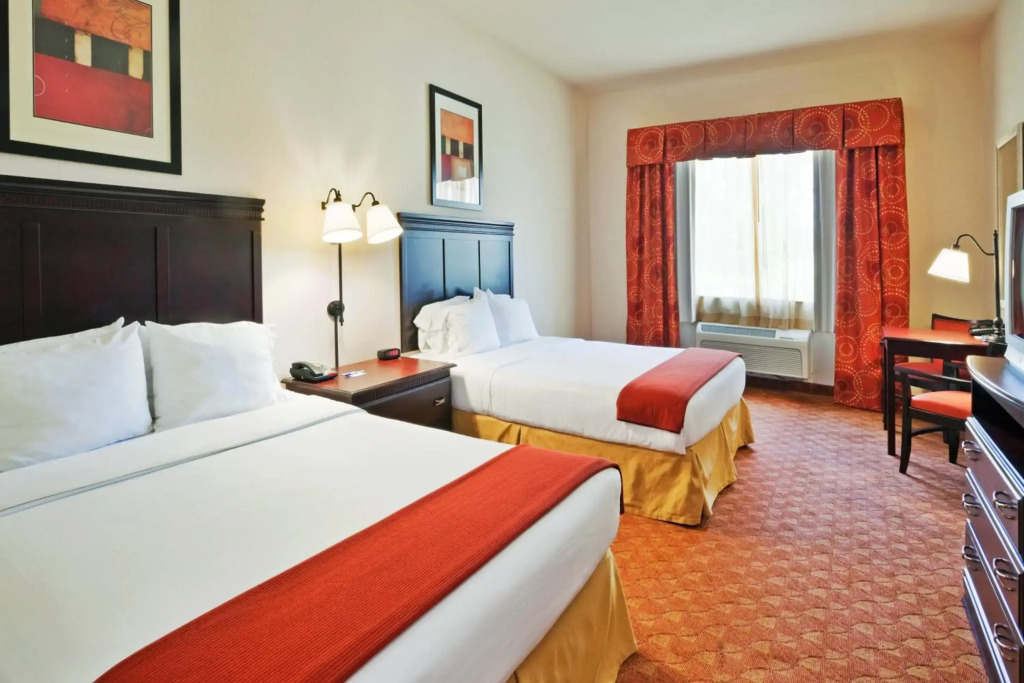 Holiday Inn Express Hotel and Suites Athens by IHG