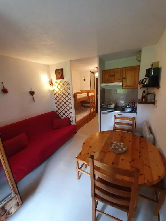 Studio a la Montagne Meuble Et Entierement Equipe