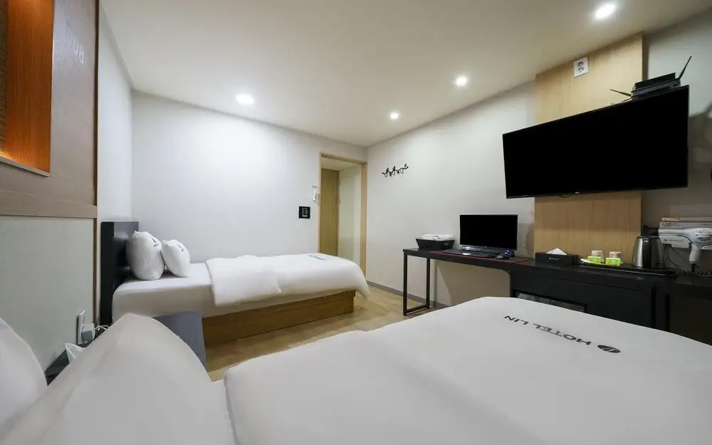 Gunsan Hotel Lin