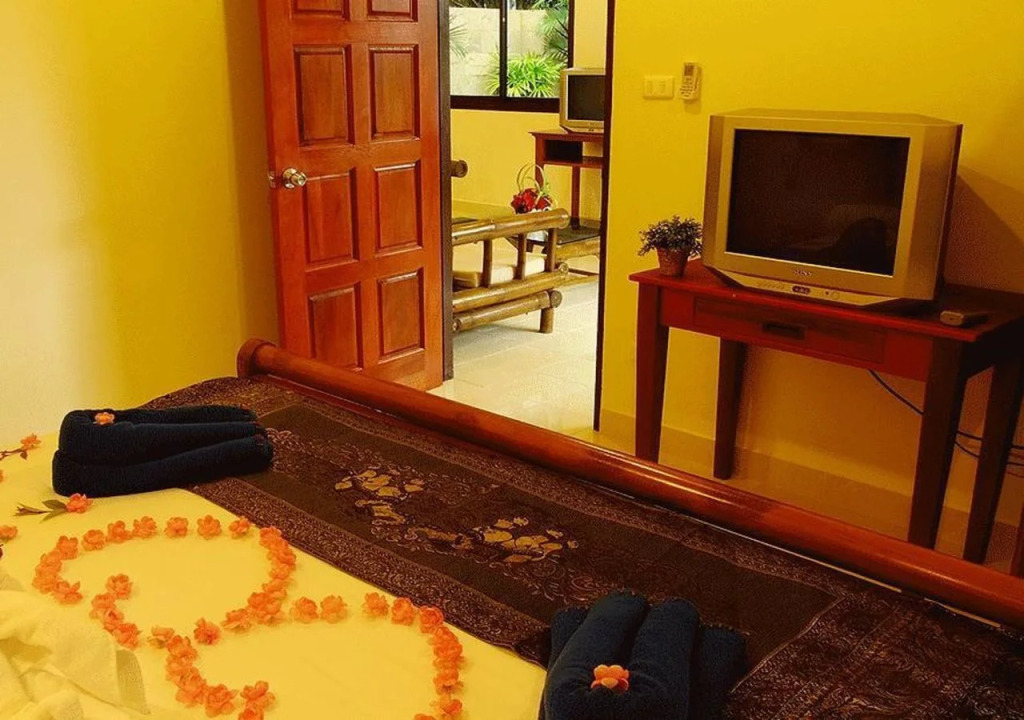 Kata Noi Resort