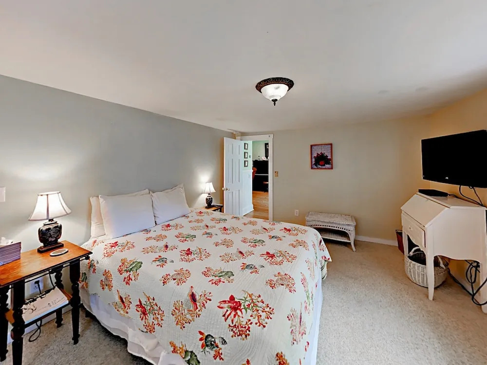 Classic New England  3 Bedroom Home