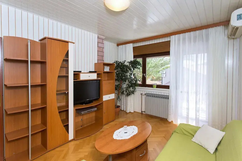 Rozari - Family Friendly & sea View - A1-ivana