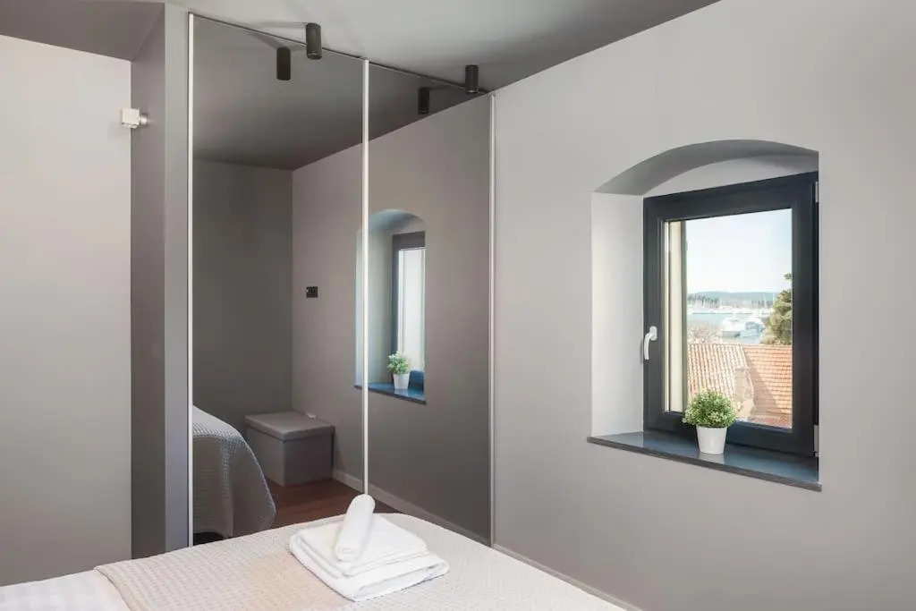 New luxury apartment Bacvice