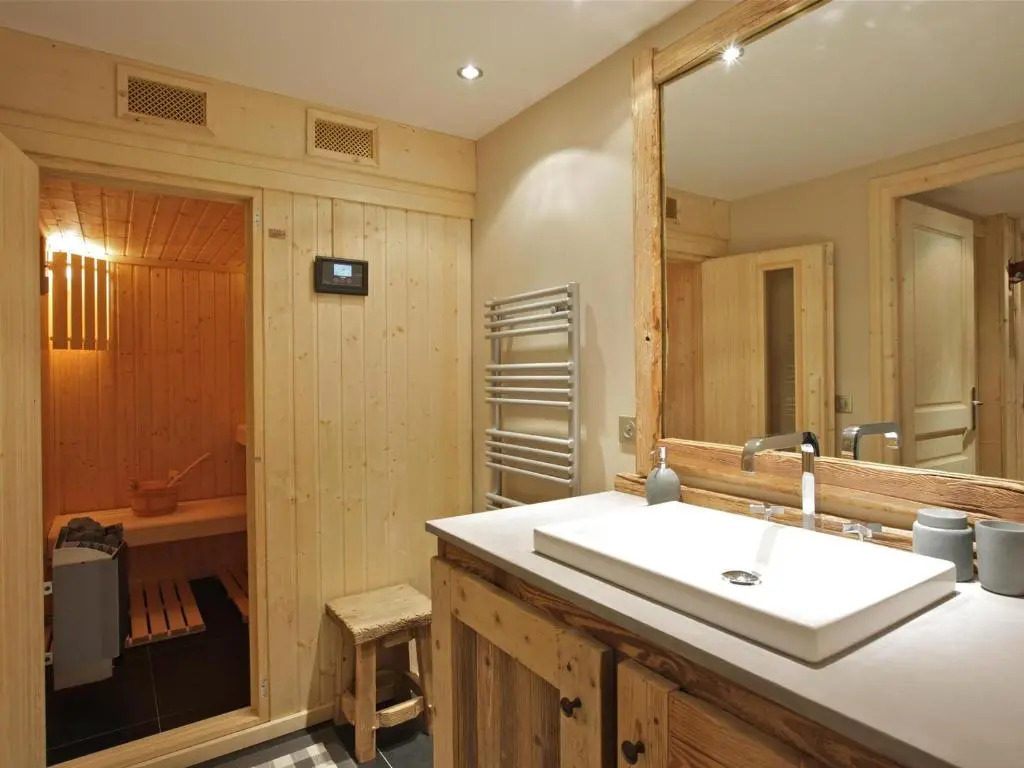 Chalet convivial proche des pistes avec parking - FR-1-564-25