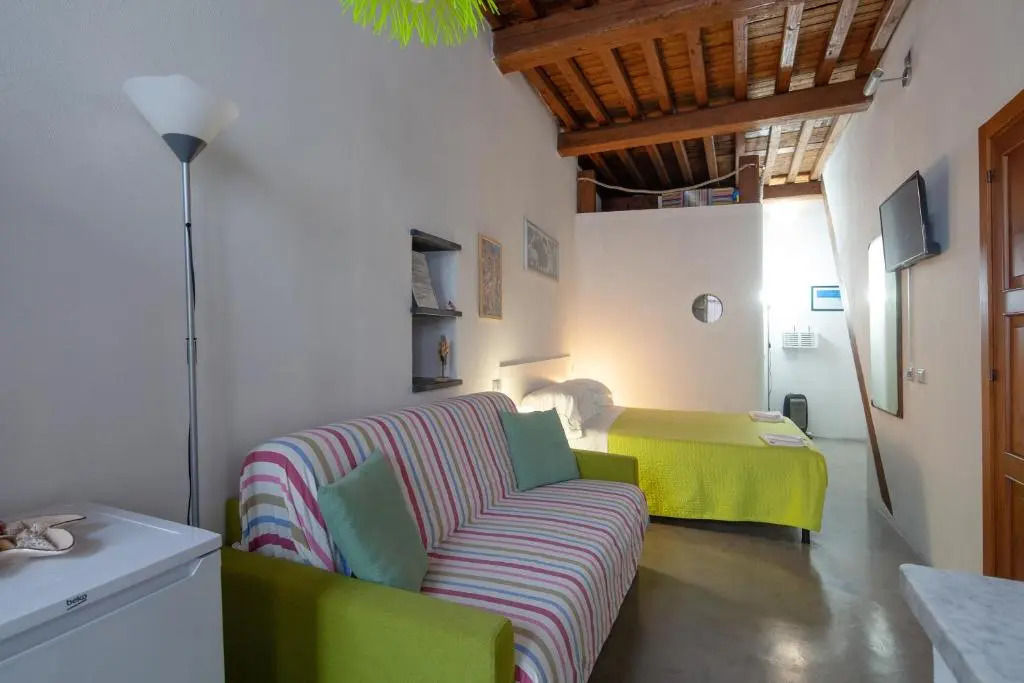 Ludovica Studio - Backpackers House Vernazza
