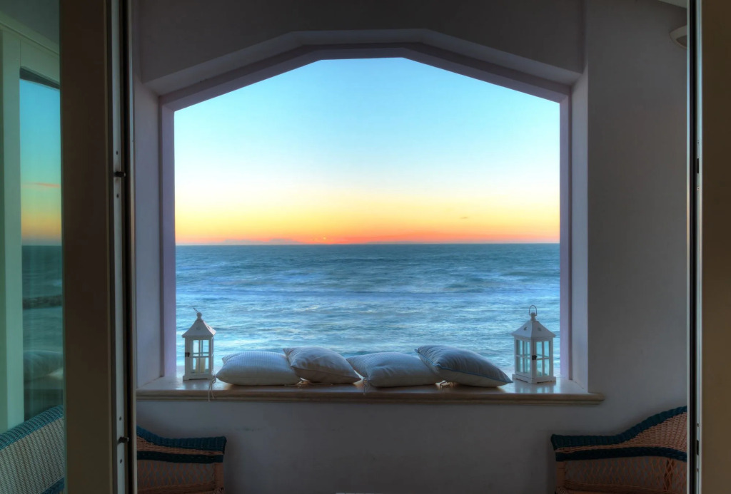 Villa Lilla Attic on the beach