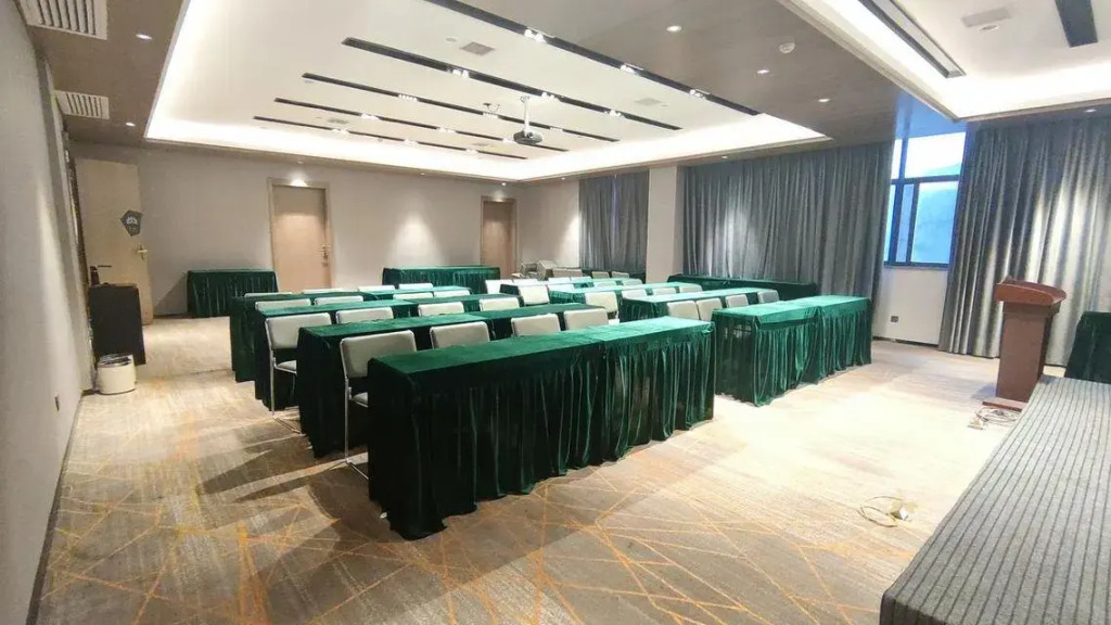 Echarm Hotel Huaihua Hexi Longping Guoji
