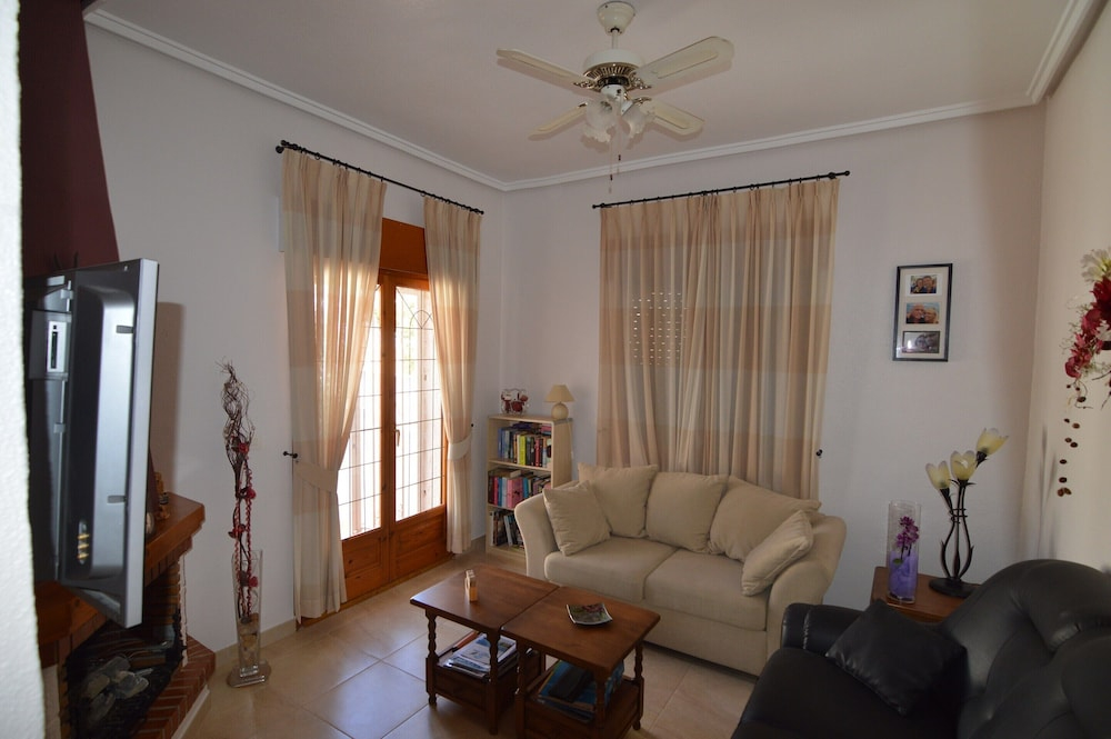 Modern Villa in Rojales with Private Pool