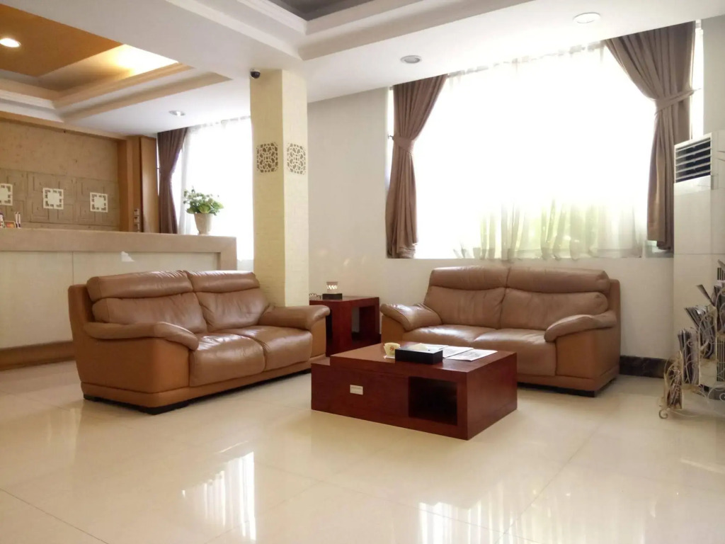 Discovery Hotel