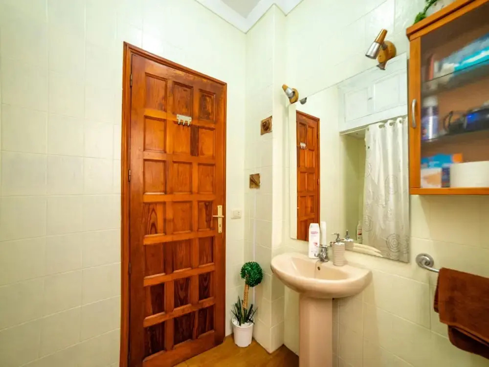 Holiday Home Los Silos Near Playa La Caleta