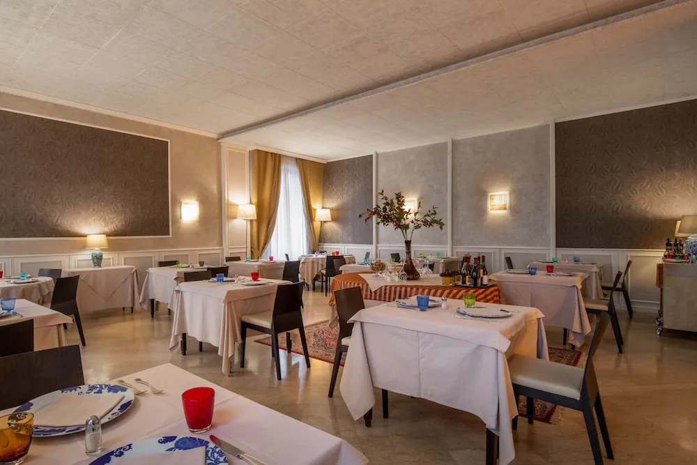 Hotel Ambasciatori