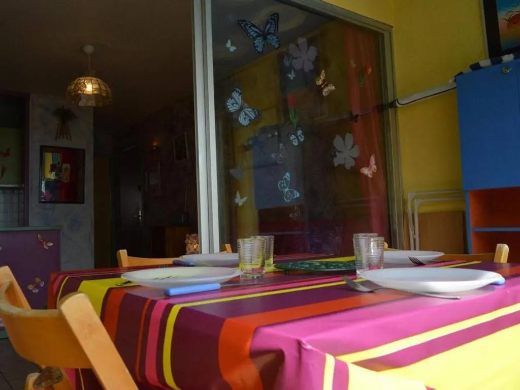 Appartement Cap d'Agde, 2 pièces, 4 personnes - FR-1-249-68