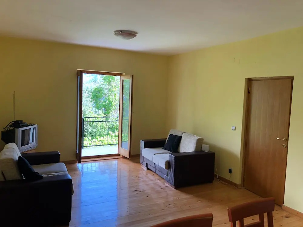 2 Bedroom Apartment With Beautiful Views