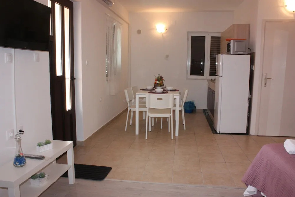 Apartments Blato