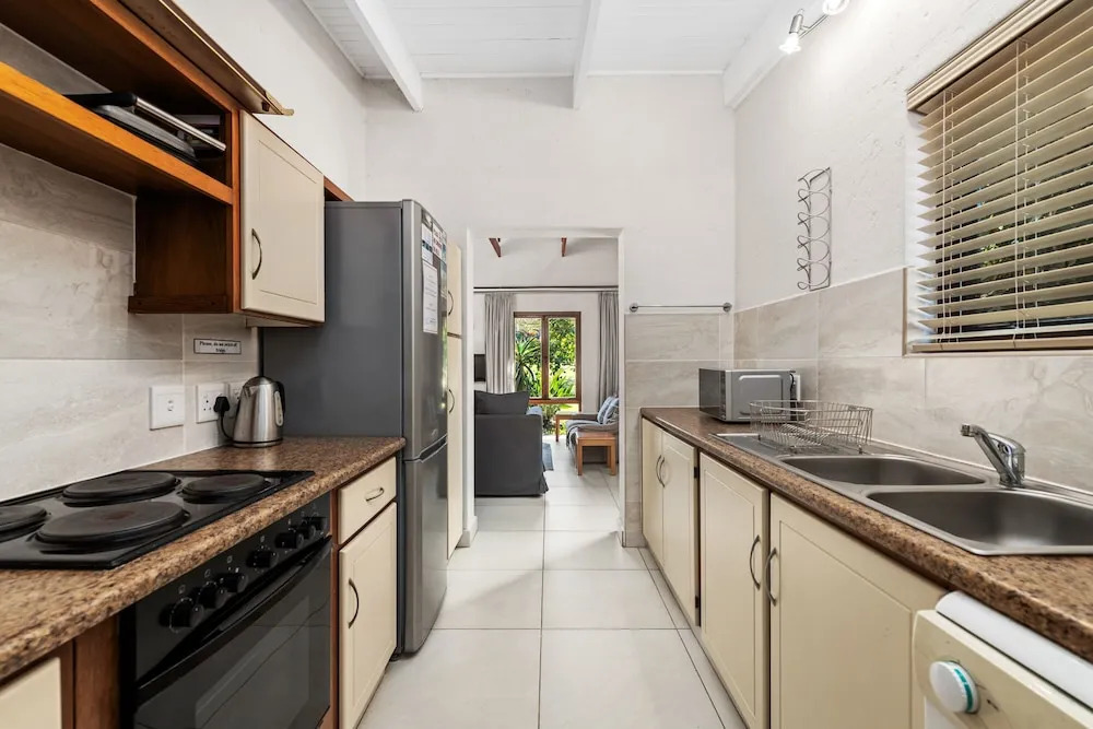 San Lameer Villa Rentals  2707