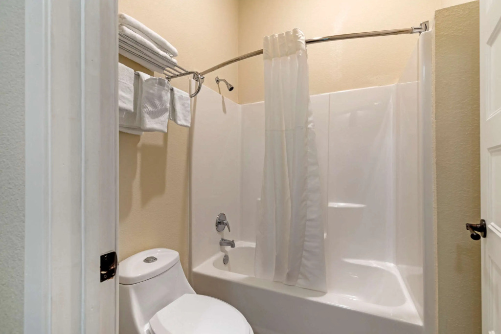 Quality Inn & Suites Elgin
