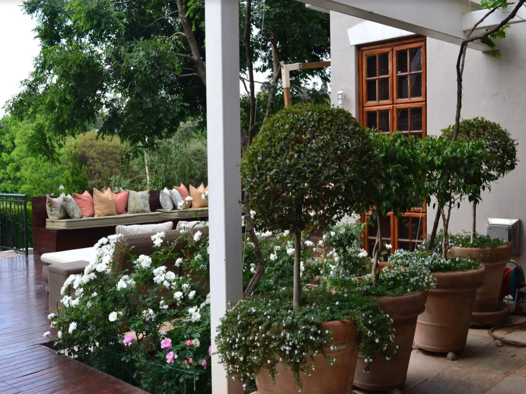Doveton House