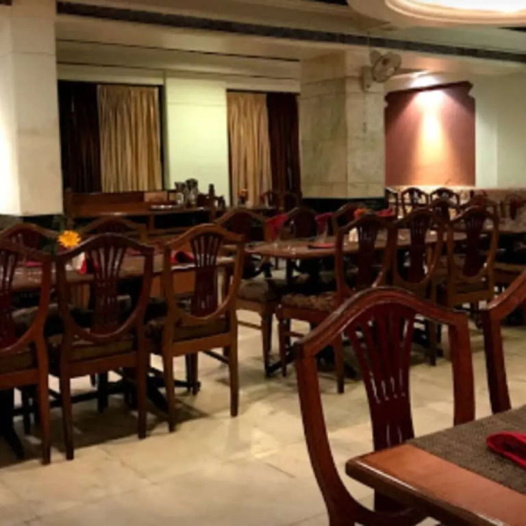 Hotel Yuvraj