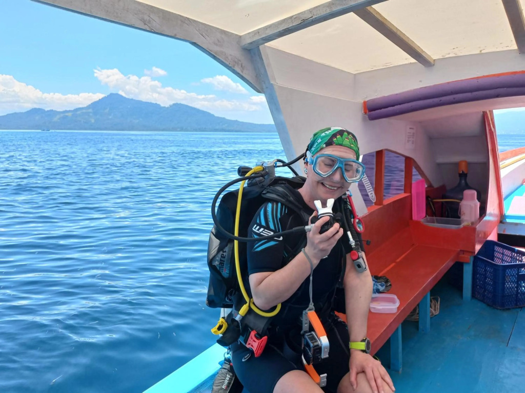 4 Sisters Divers