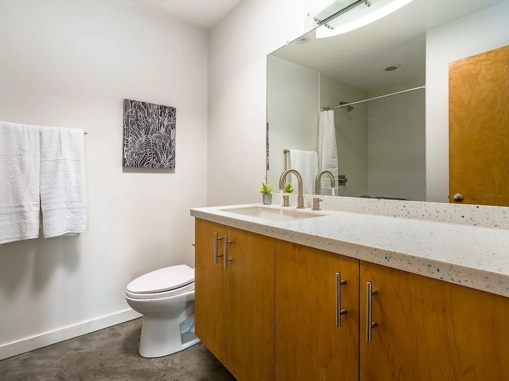 Modern 2BR by Old Town #8 by WanderJaunt