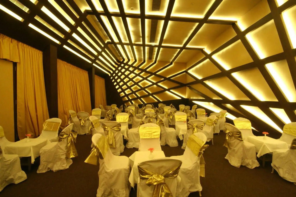 The Golden Crown Hotel & Spa, Colva
