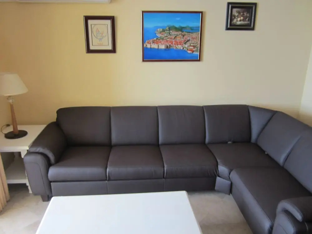 Majkovica Apartment
