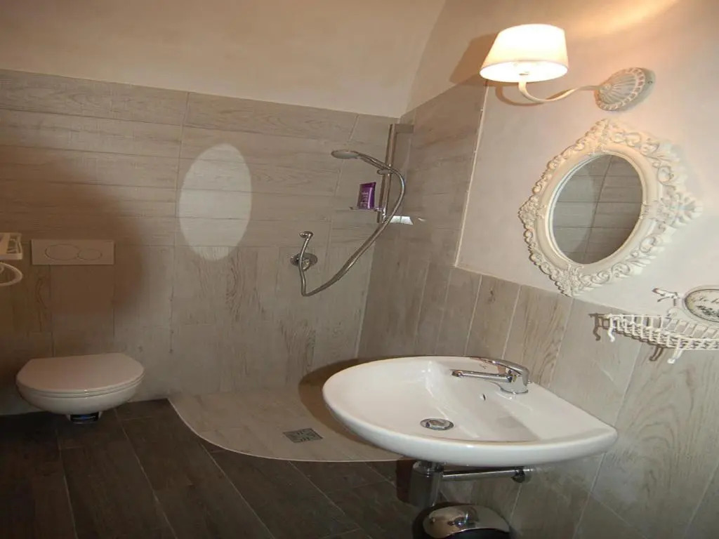 Domus Alba