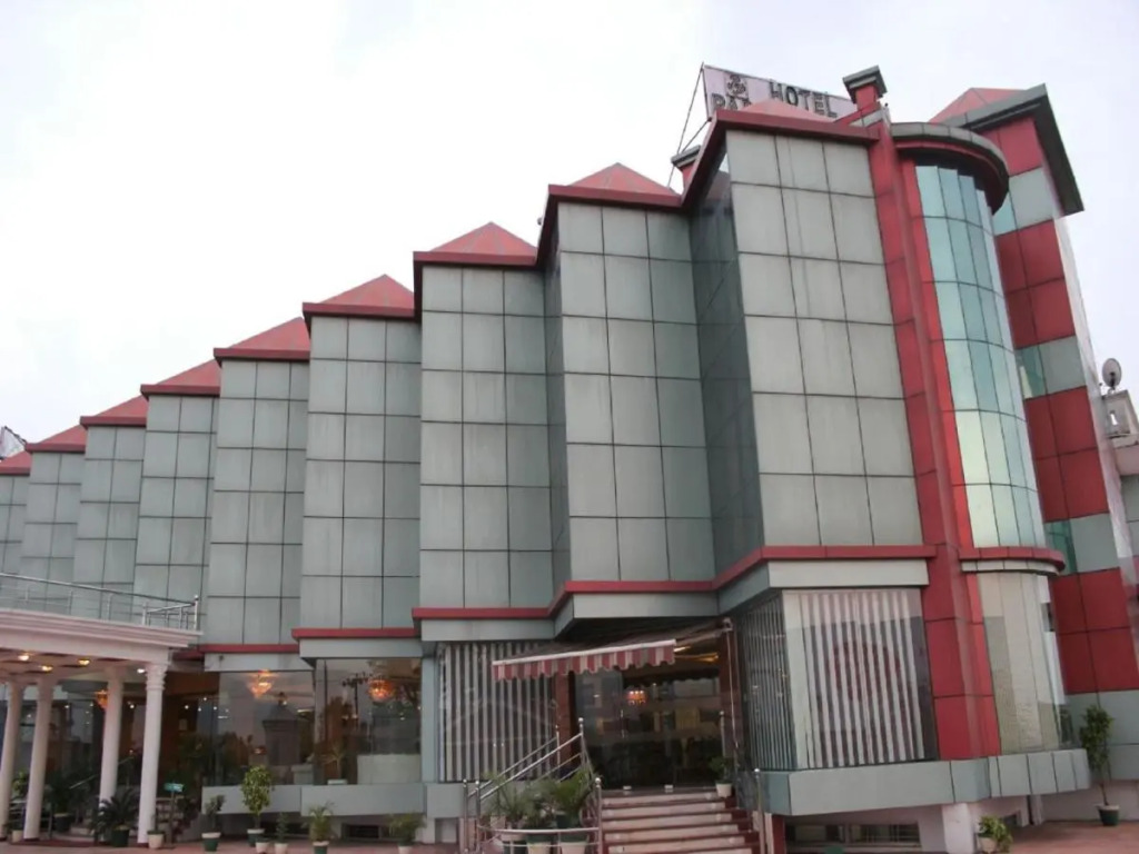 Hotel Padmini Palace