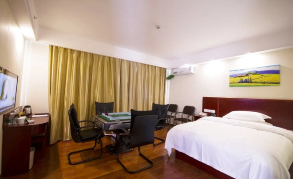 GreenTree Inn ShanDong ZiBo LinZi People Square Long-term Bus Station East Express Hotel