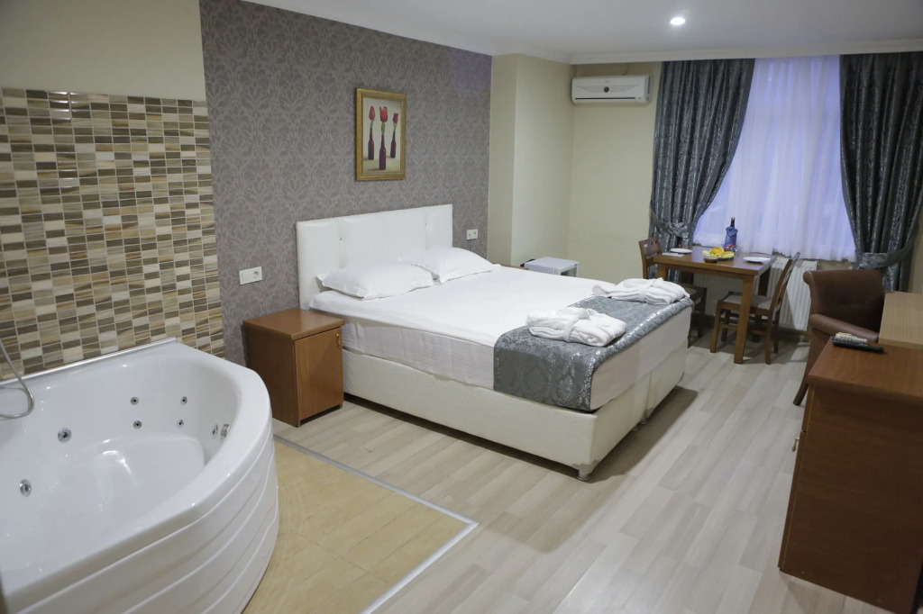 Sahil Hotel Pendik