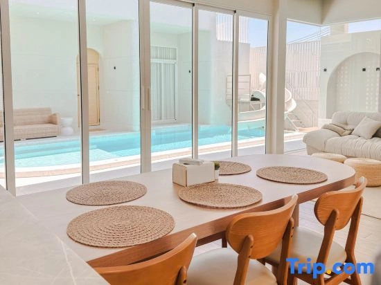 WildWildWest Pool Villa Pranburi