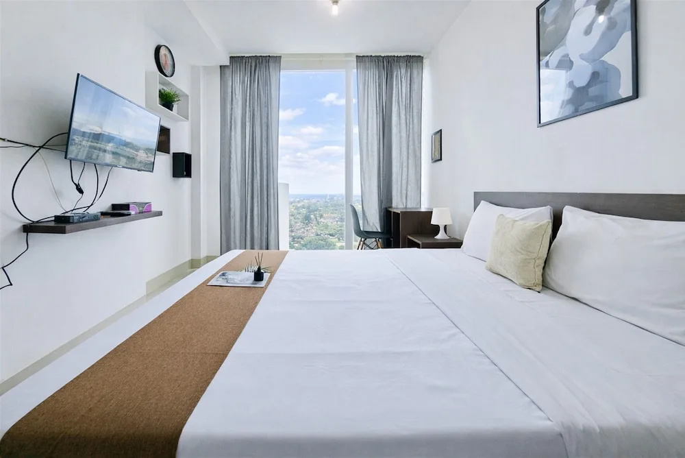 Tranquil Studio For 2 Pax At Tree Park City Bsd Apartment
