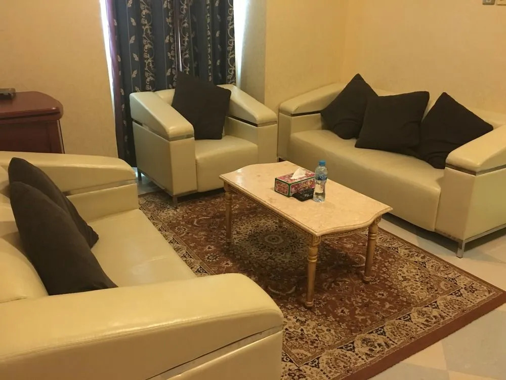 Safari Hotel