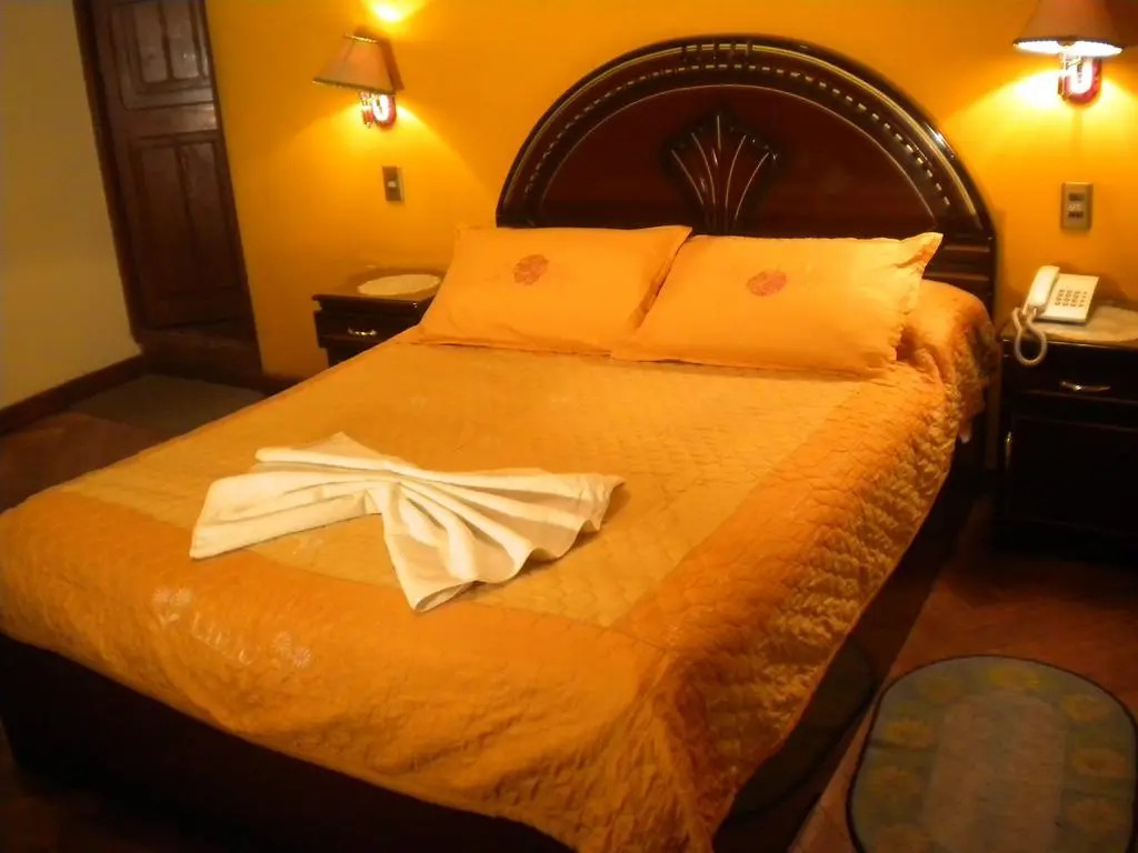 Las Torres Hostal