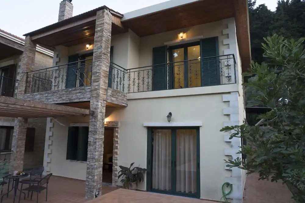 Elia Therissos Maisonettes