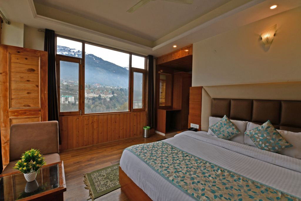 Lotus Inn Rohtang View