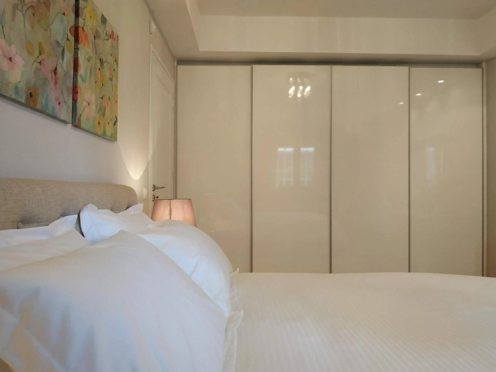 Luxury Garden Apartment Glyfada