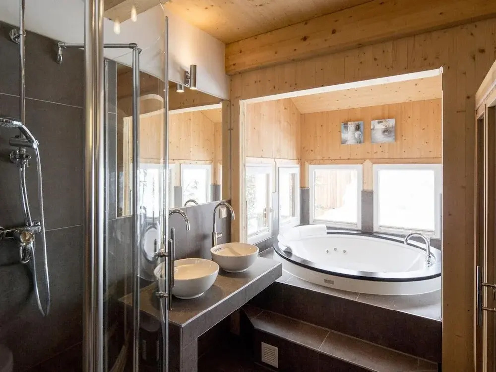 Attractive Chalet With hot tub