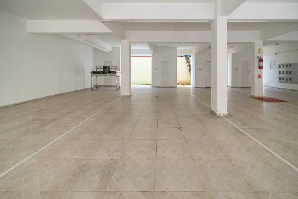 896 - Cobertura com piscina e vista mar
