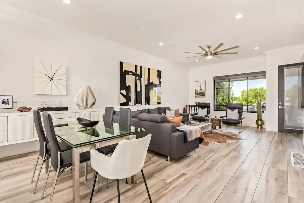 NEW Desert Standard Modern 3-level Oasis