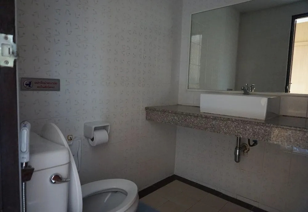 Veeranya Vill Hotel