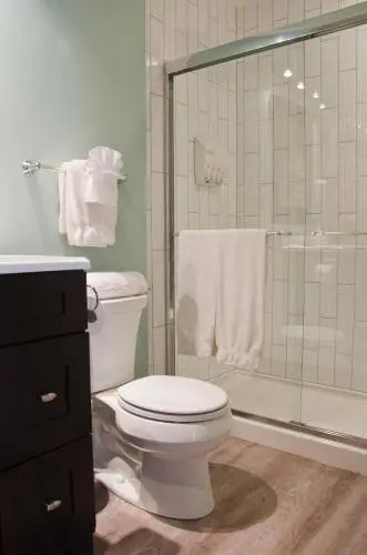 Avery House B&B