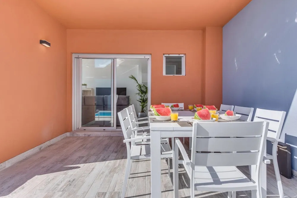 Villa Elena, Ocean View, Heated Pool